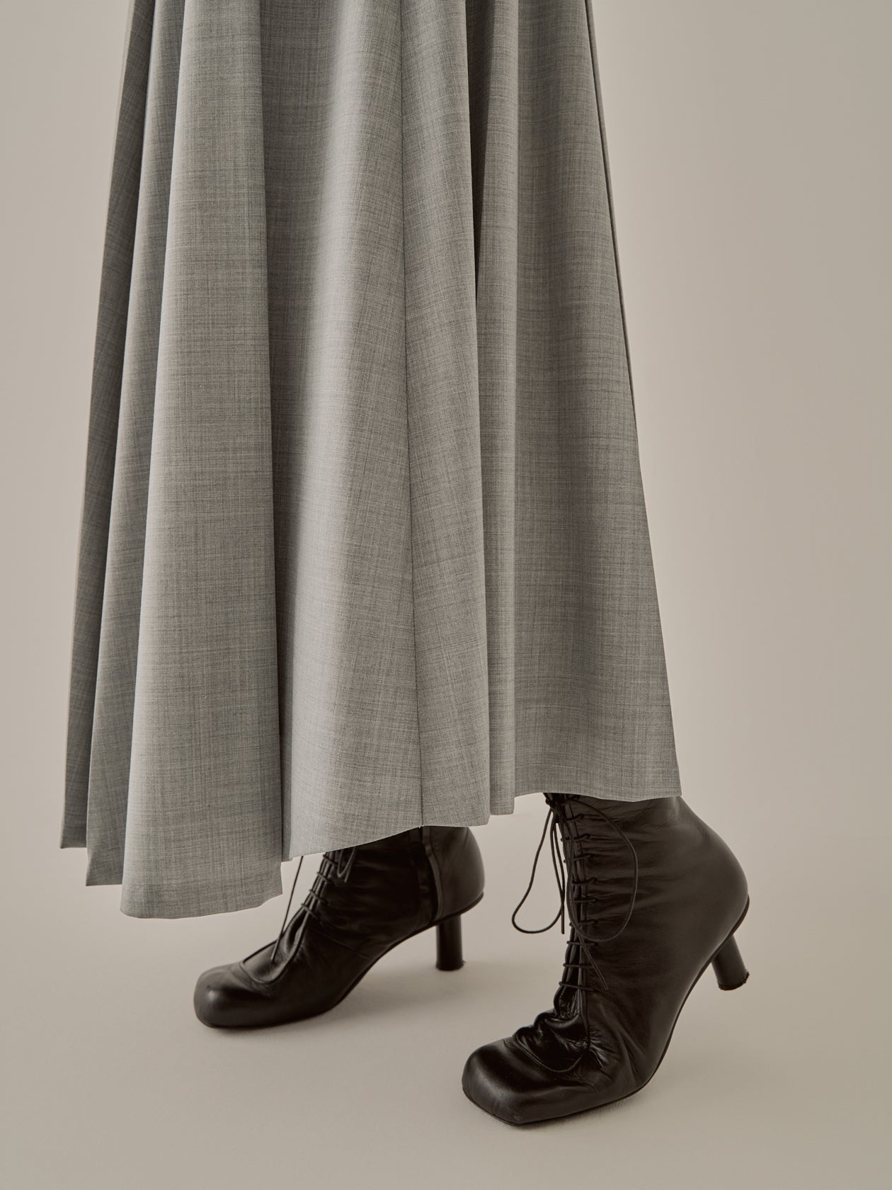 Eini random pleats skirt GY