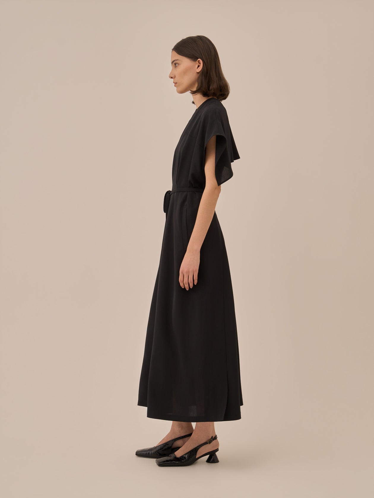 Selina back cape dress BK