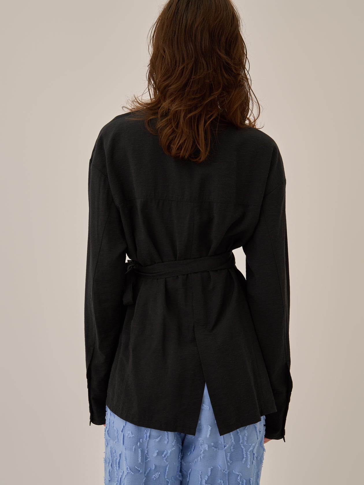 Leyla tie waist shirt BK