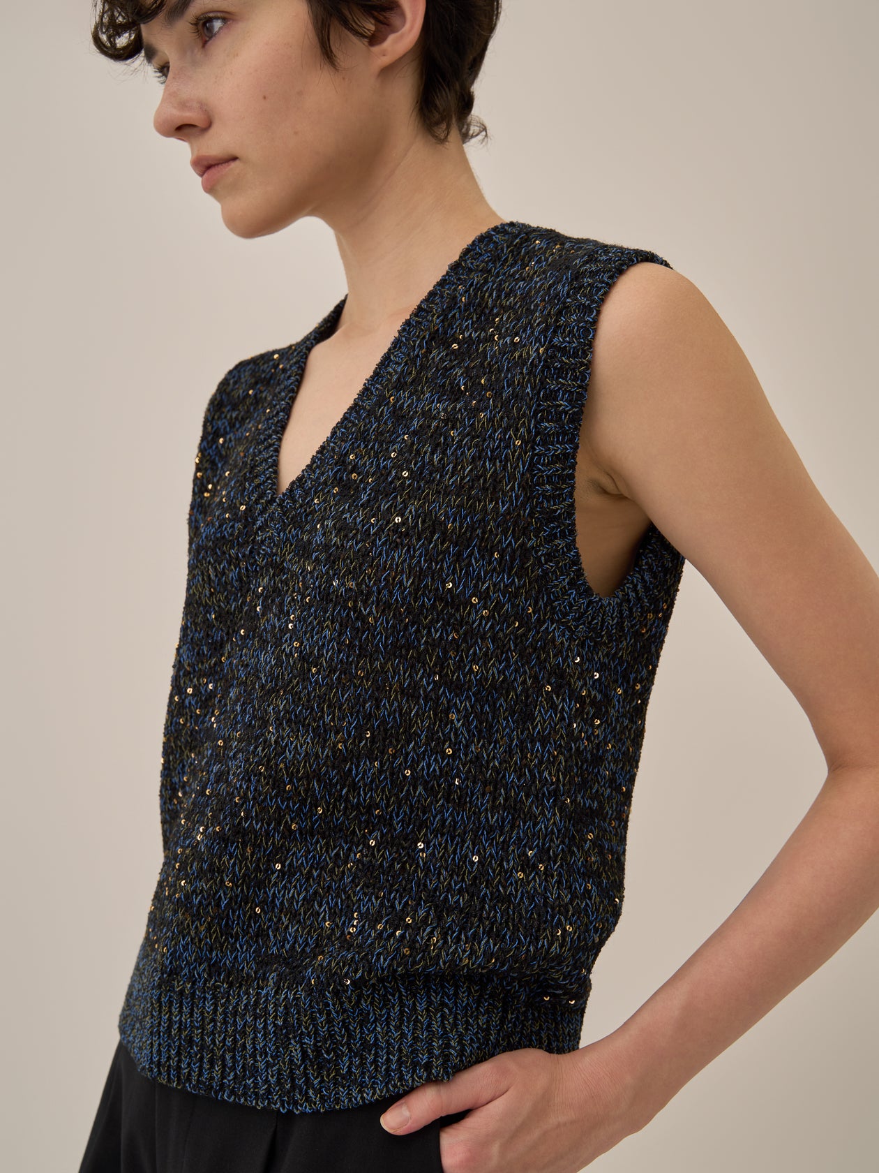 Lila Sequinned knit pullover BK