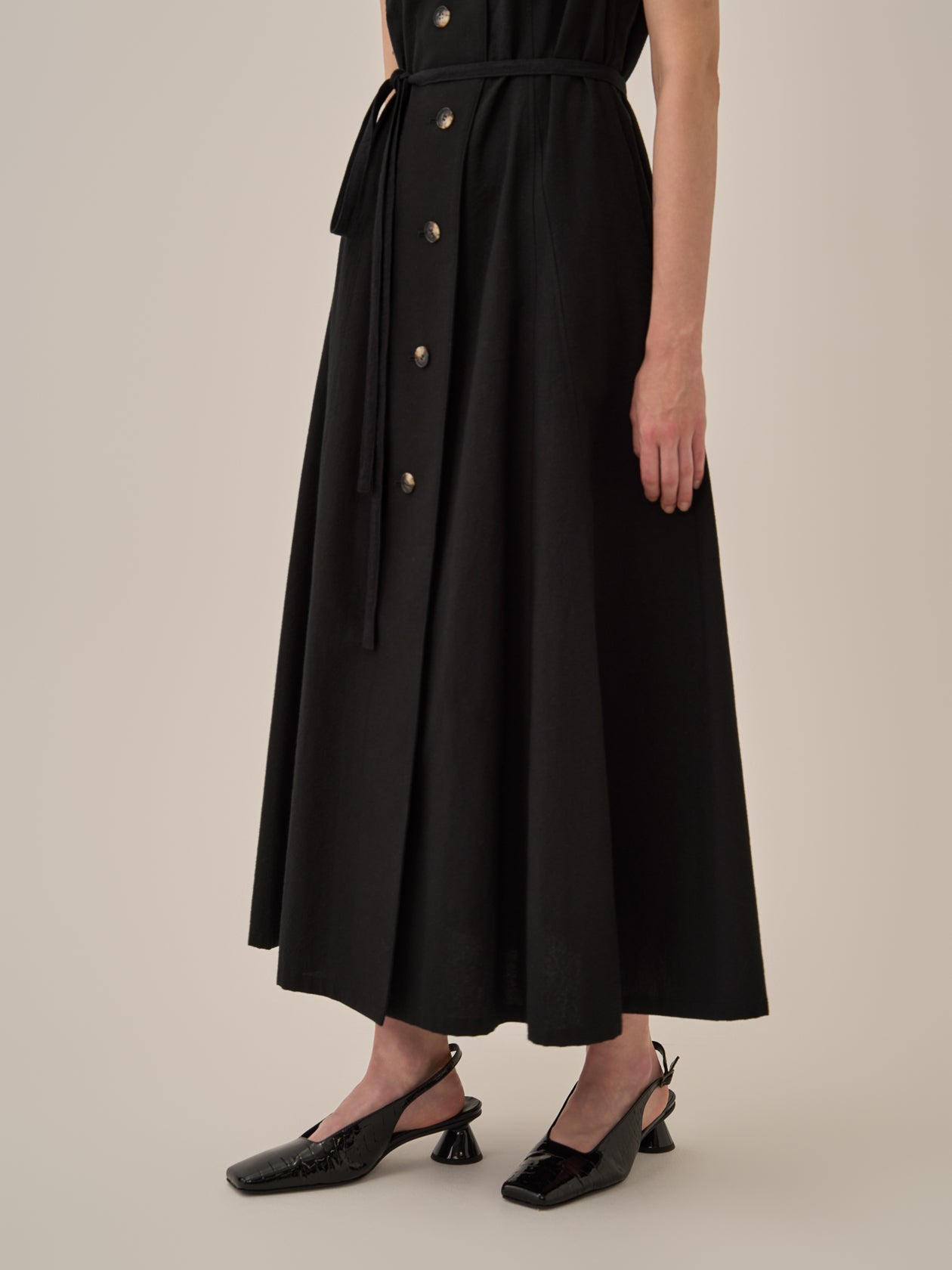 Sesilia asymmetry panel dress BK