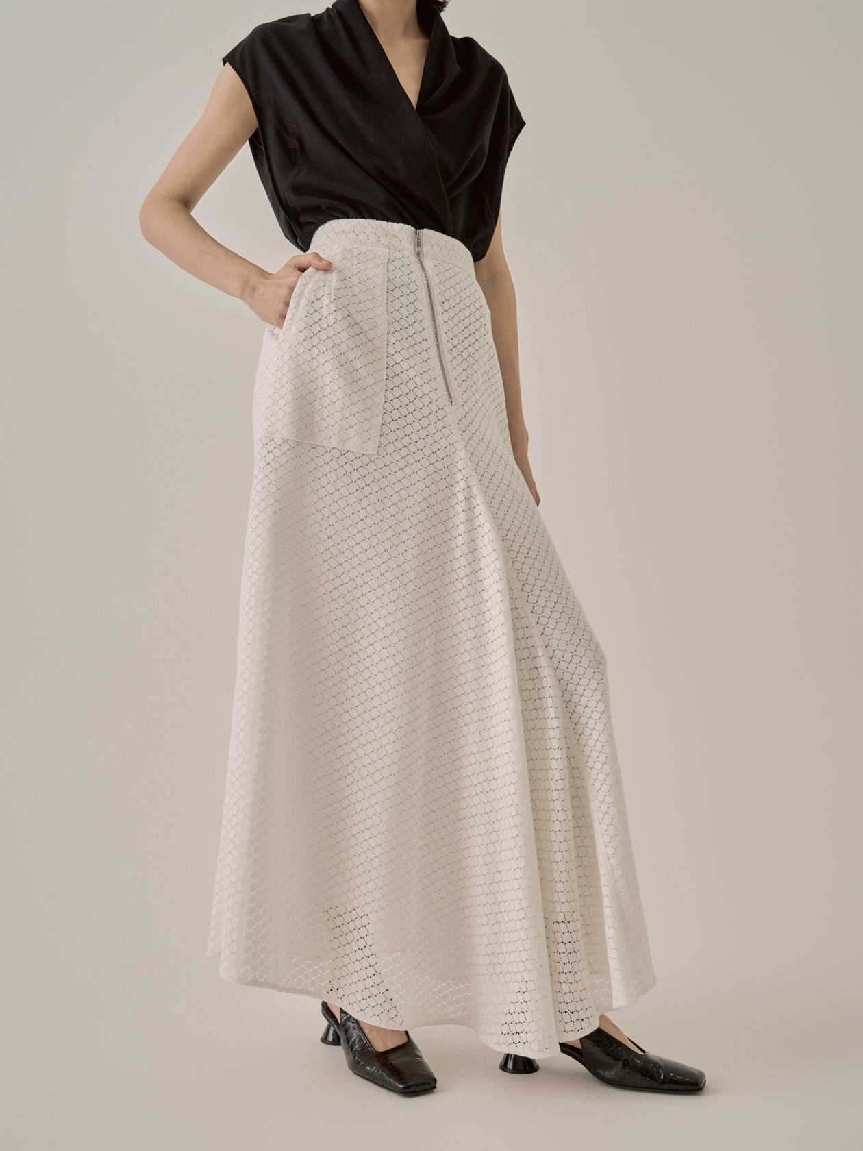 Sylvie front drape lace skirt WH
