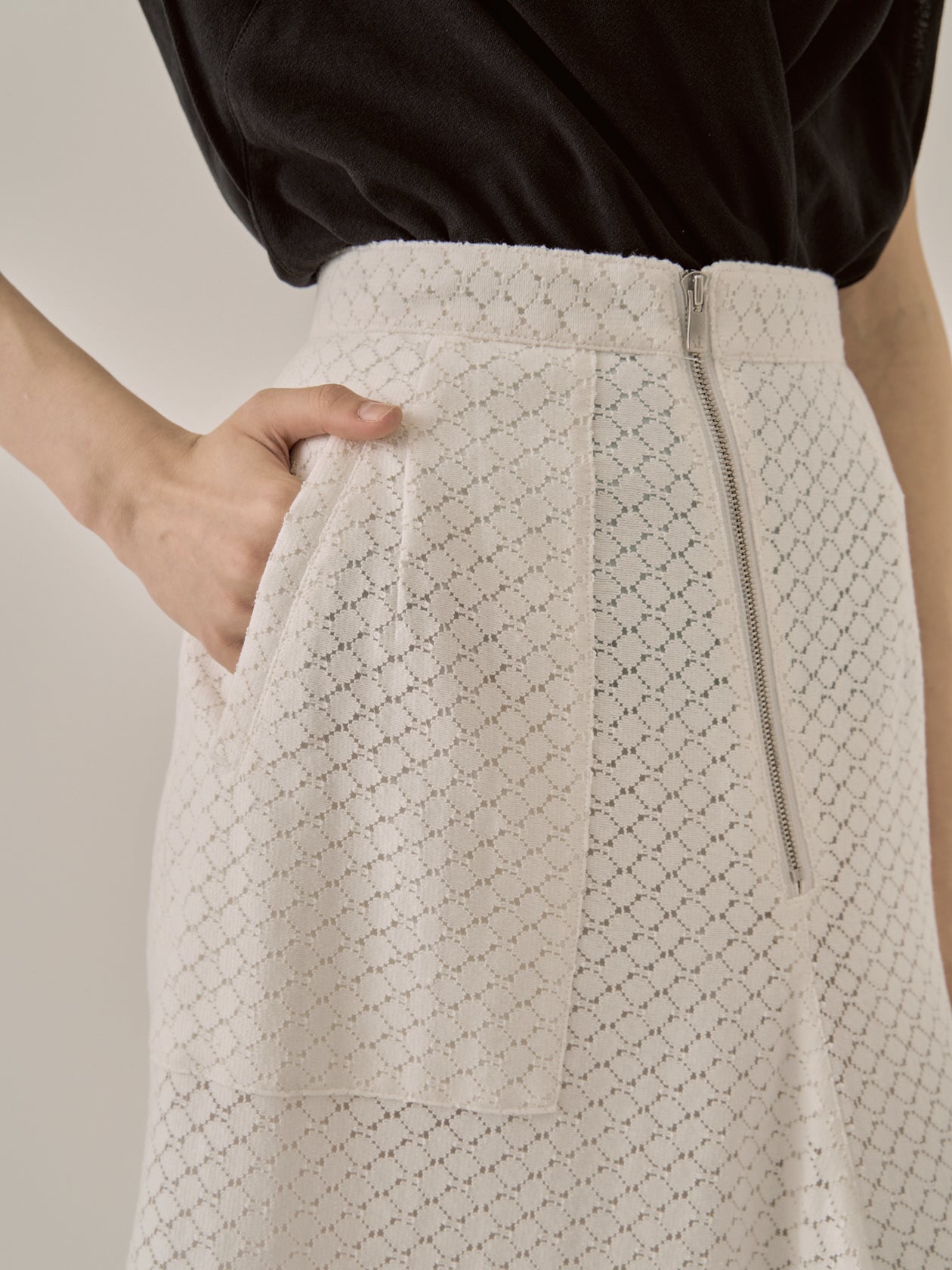 Sylvie front drape lace skirt WH