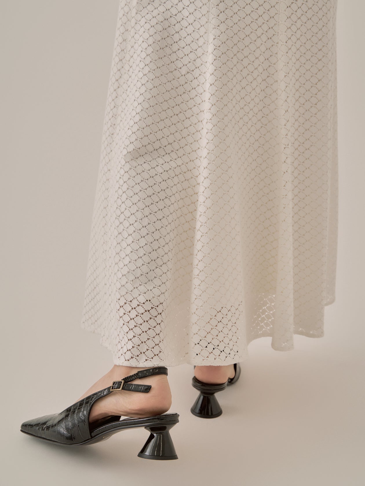 Sylvie front drape lace skirt WH