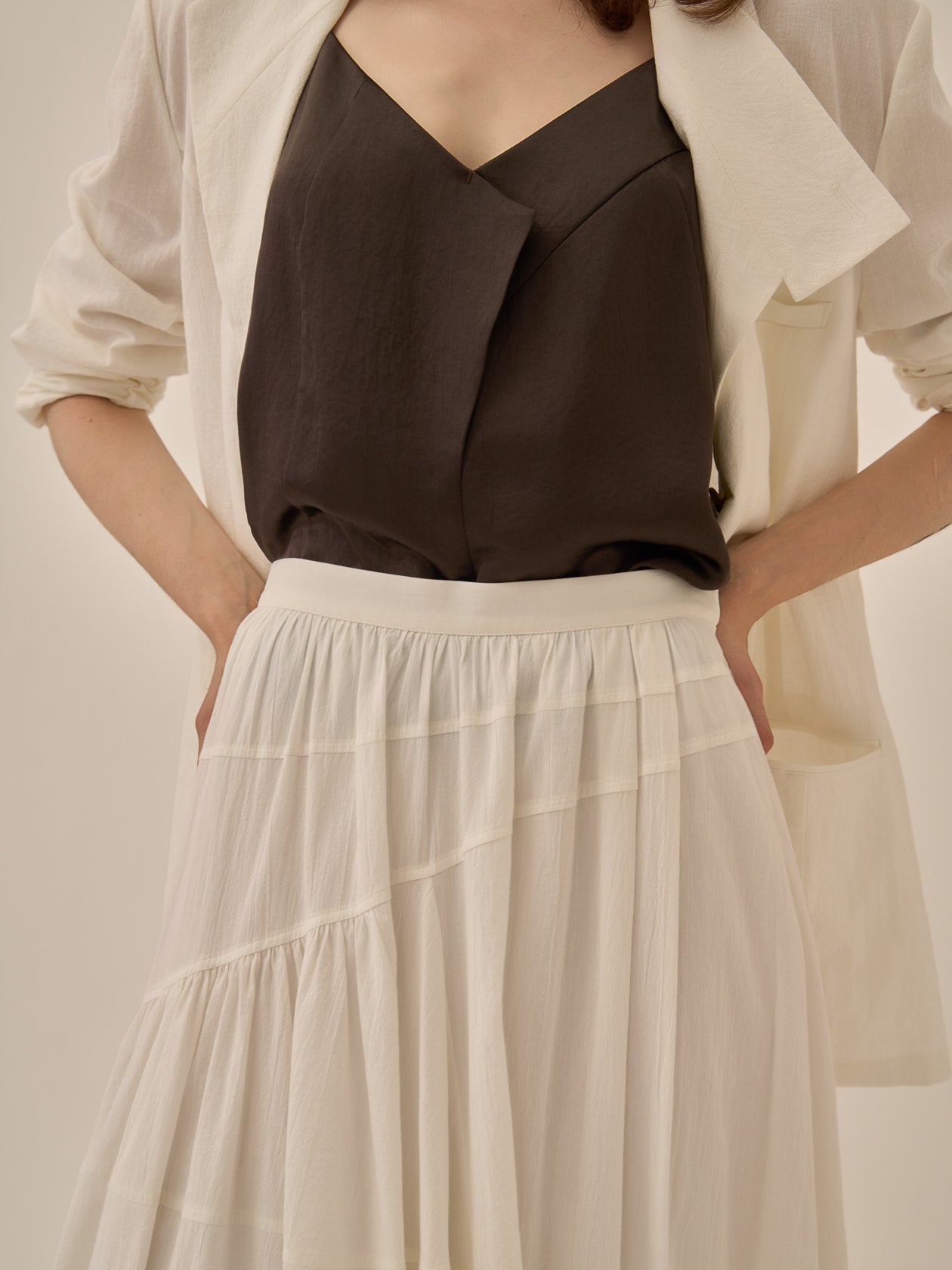 Sara gather panel skirt WH