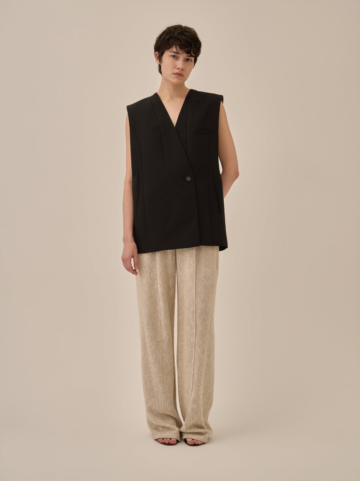 Void jacket with belt BK