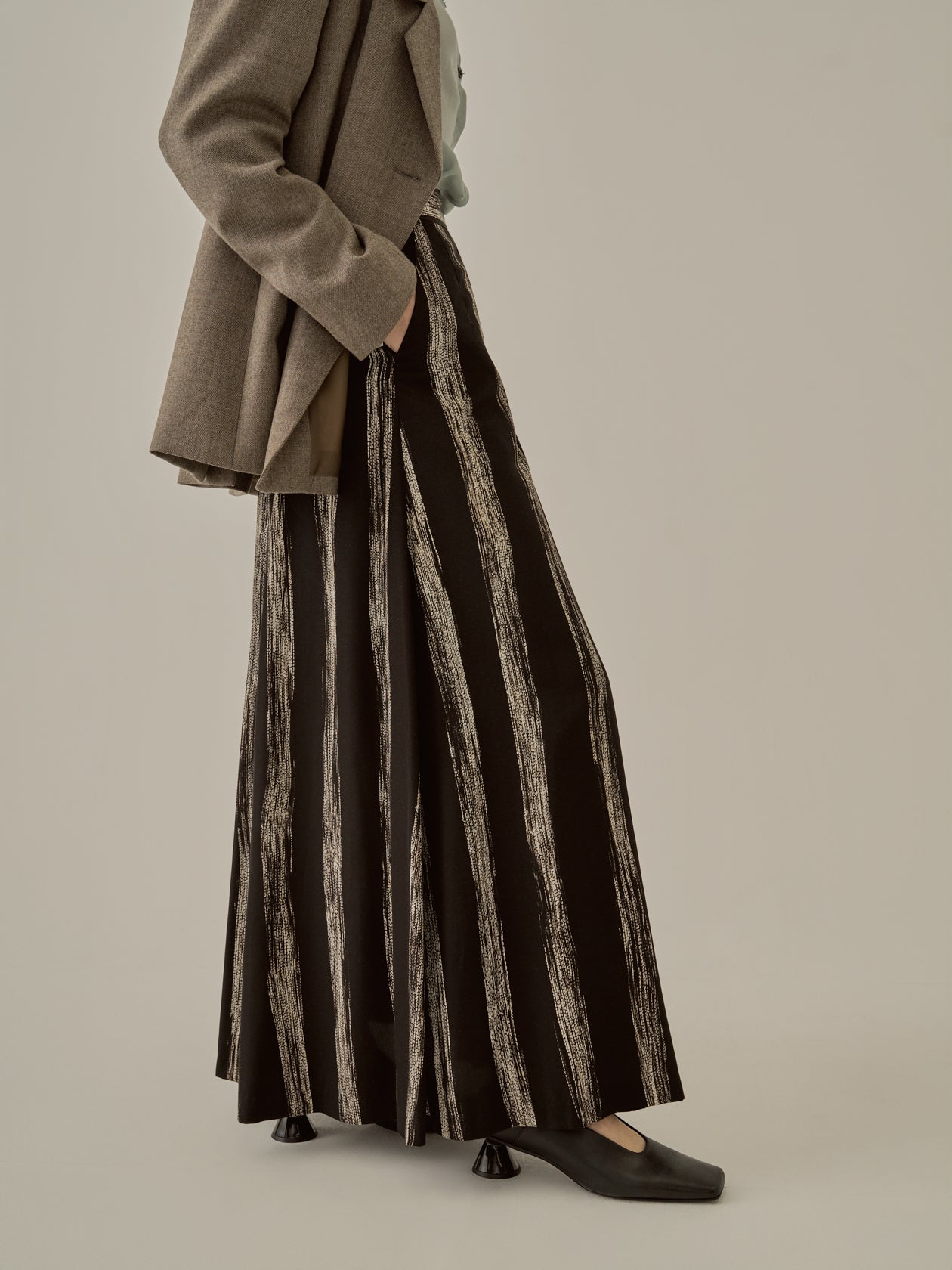 Stitch stripe flare skirt BK