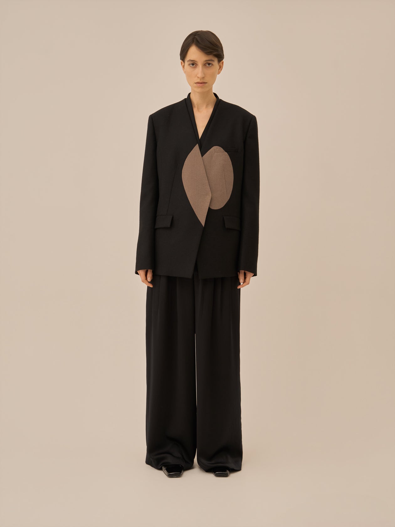 Karina tuck pants BK