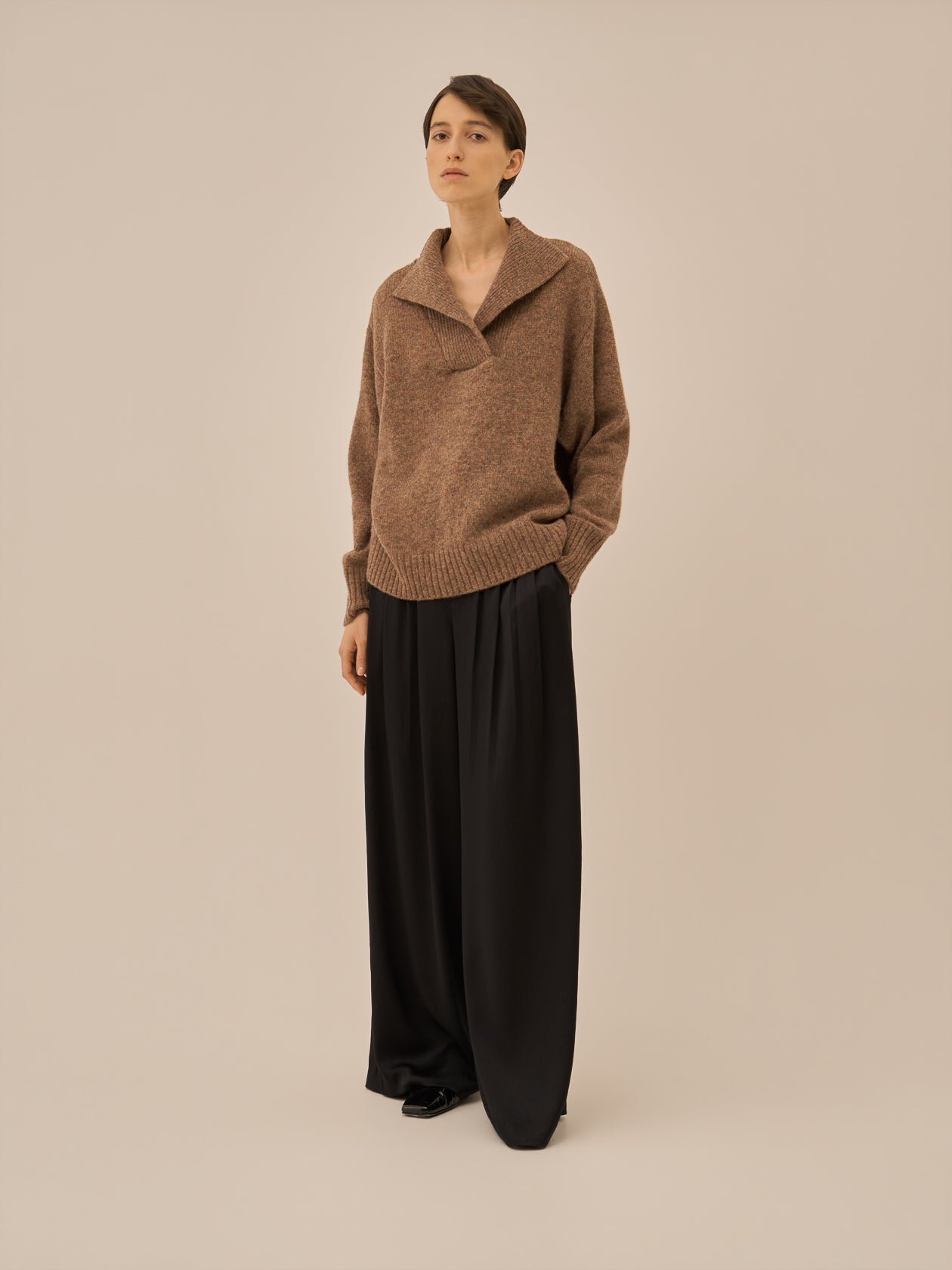 Karina tuck pants BK