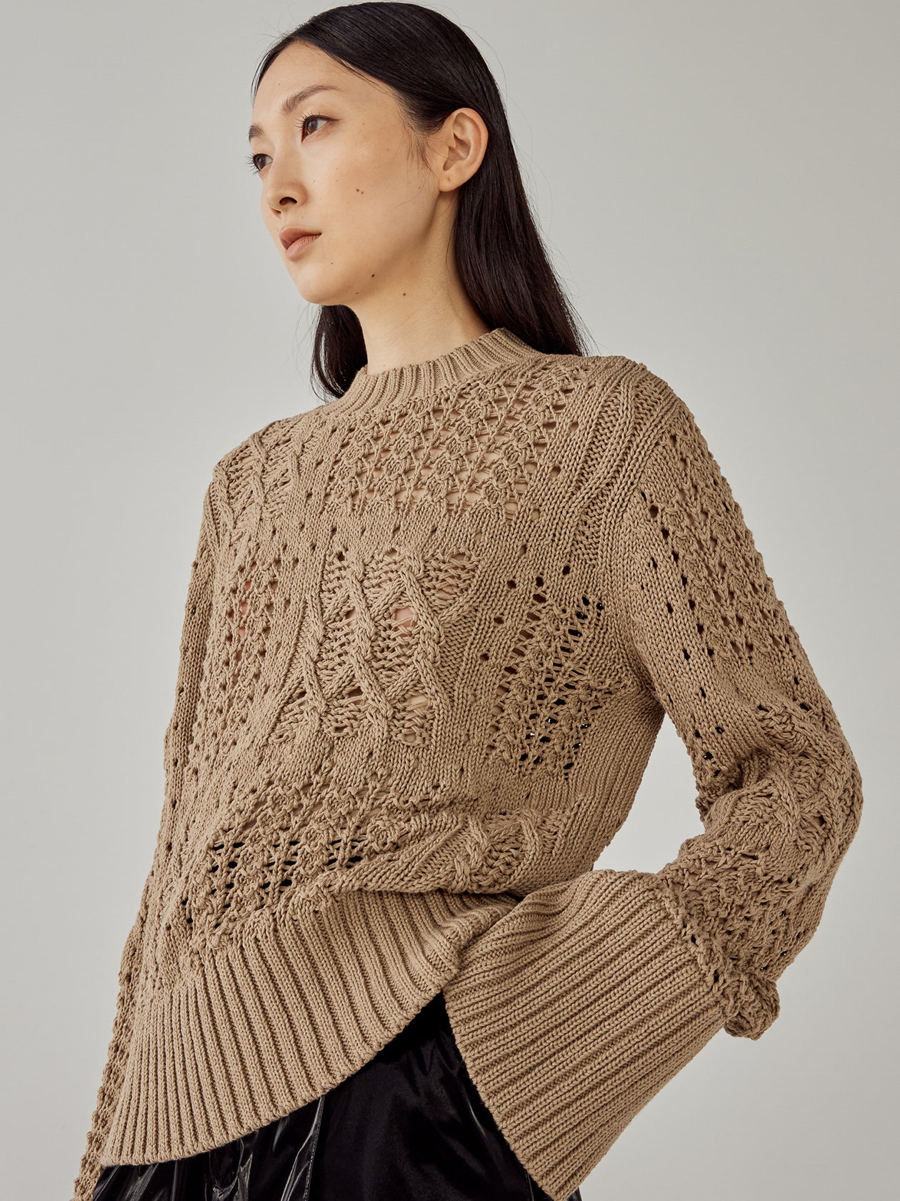 Ina wide sleeve knit PO BE
