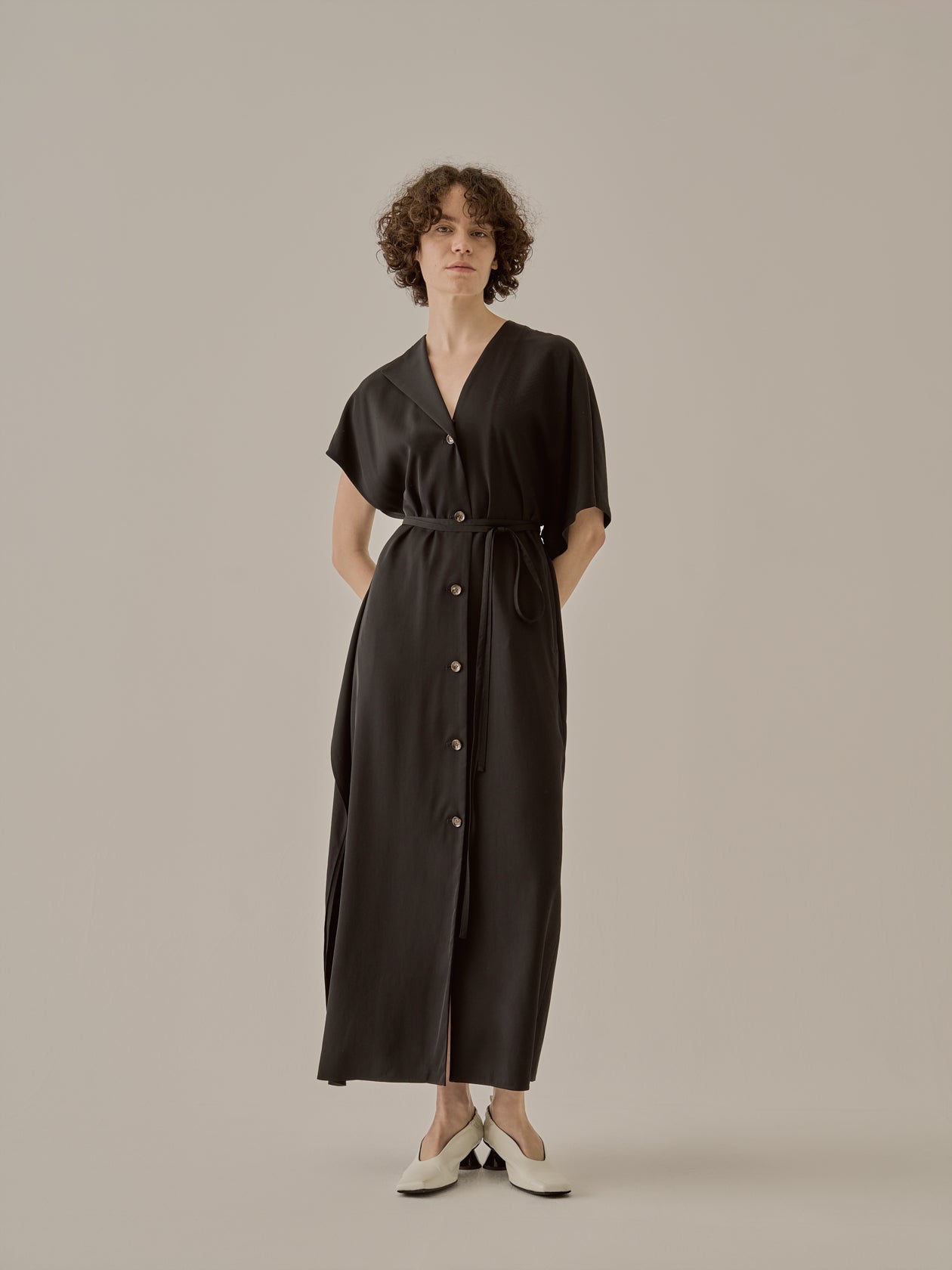 Ana asymmetry dress BK