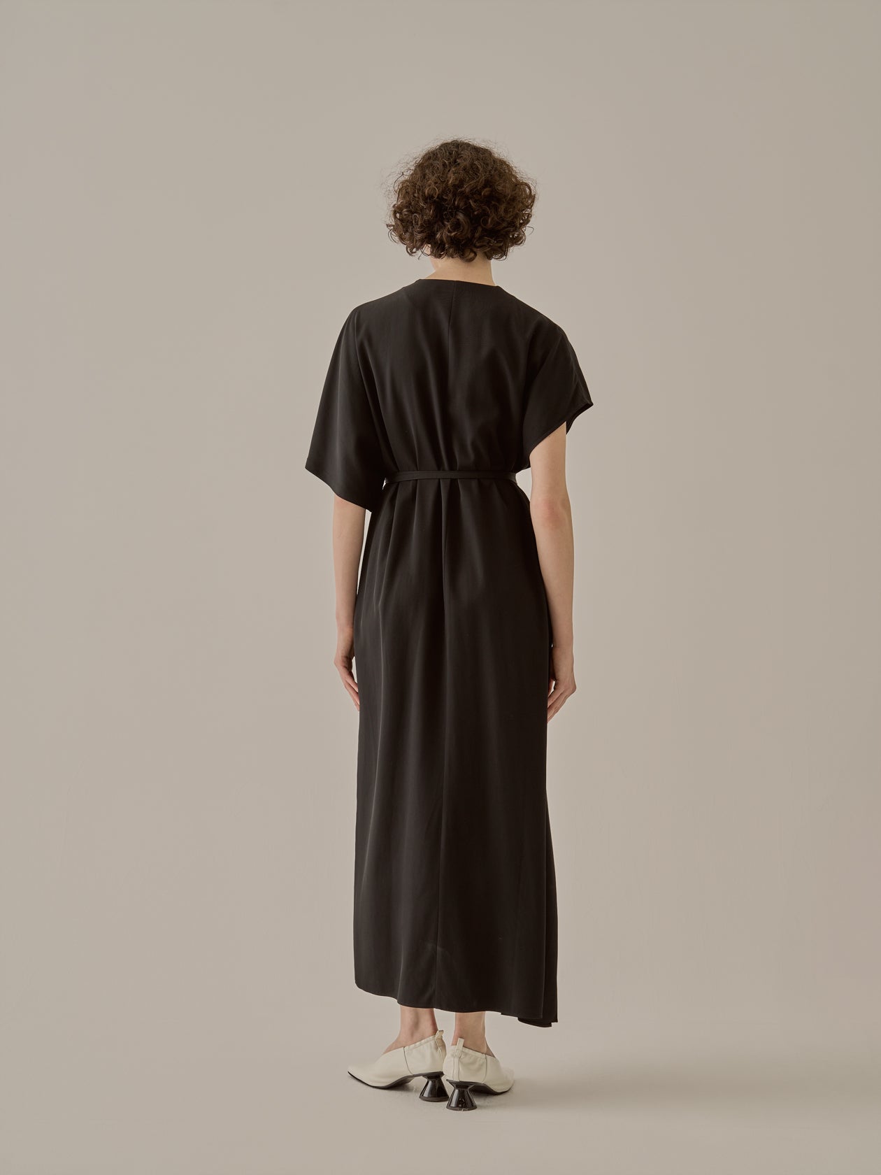 Ana asymmetry dress BK