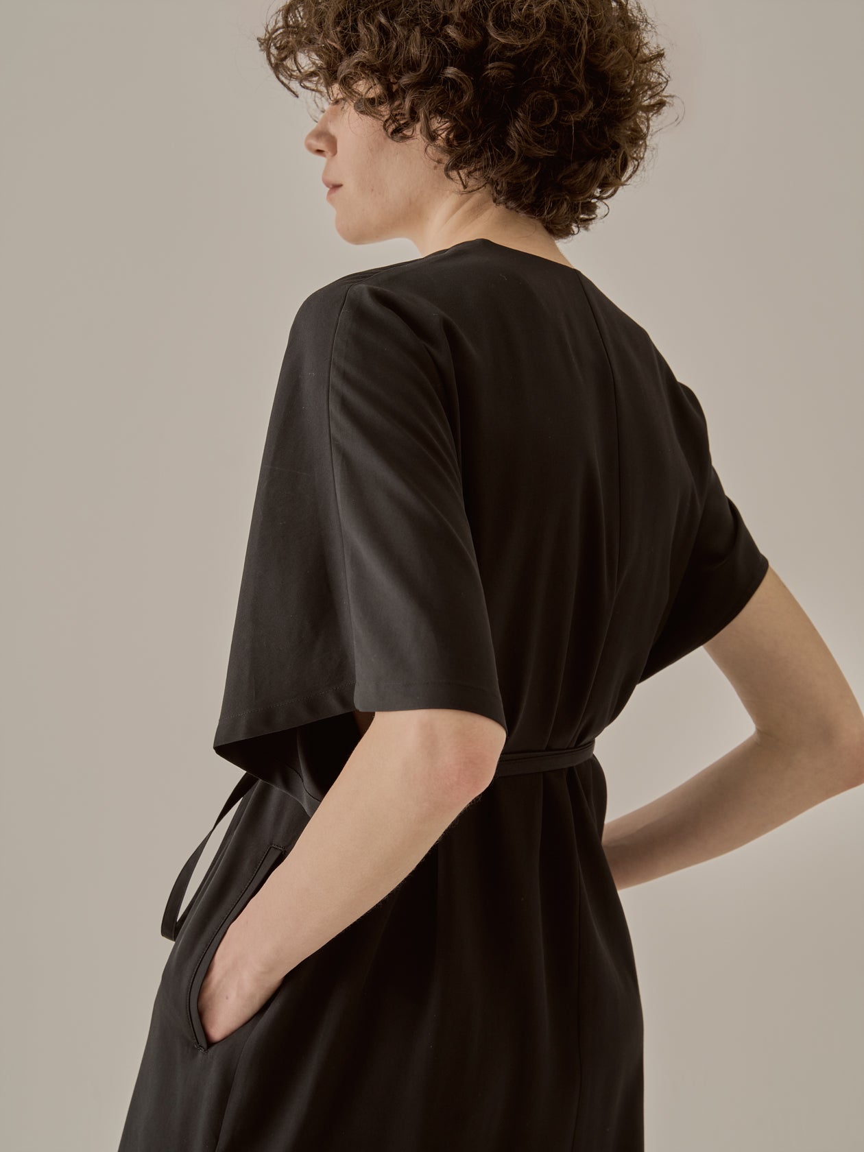 Ana asymmetry dress BK