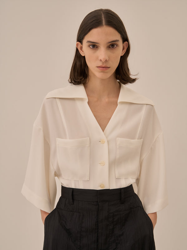 Phoebe shirt IV