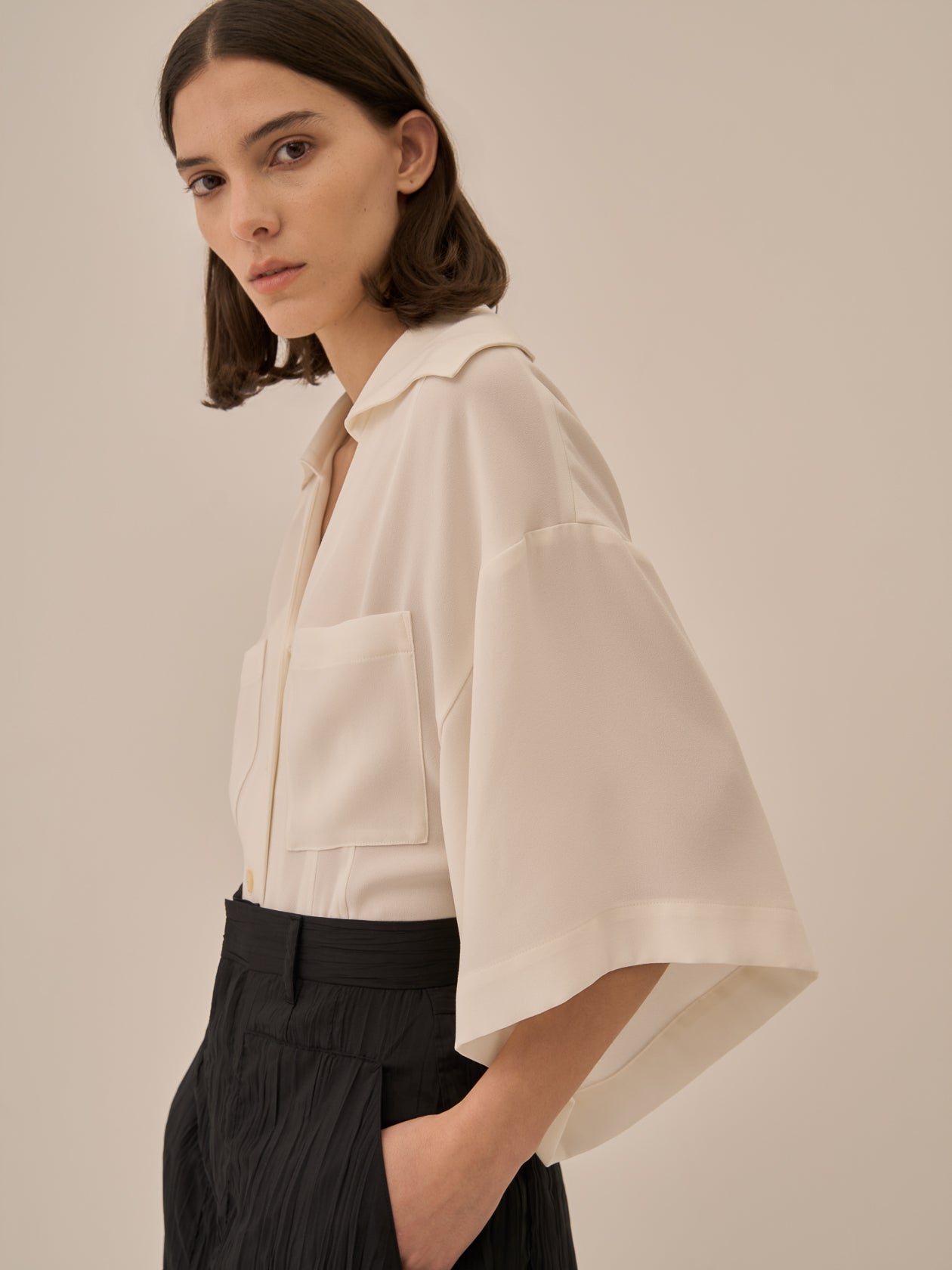 Phoebe shirt IV