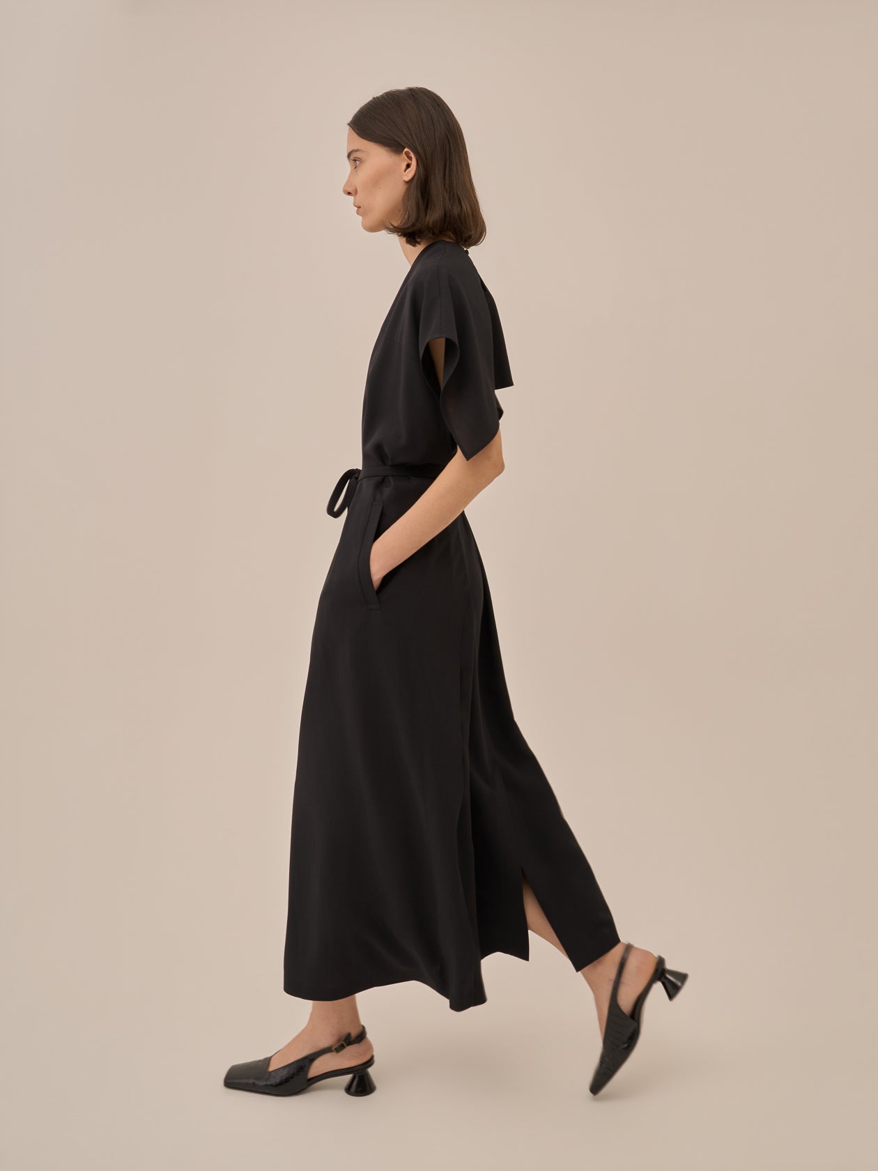 Selina back cape dress BK