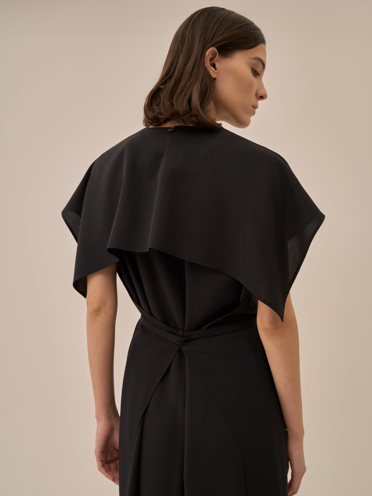 Selina back cape dress BK