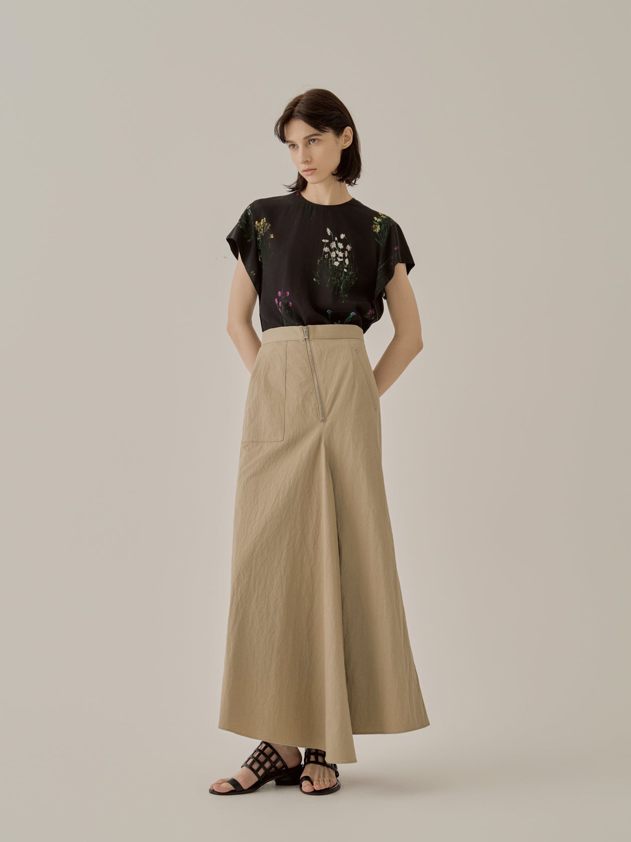 Kaarina front drape skirt BE