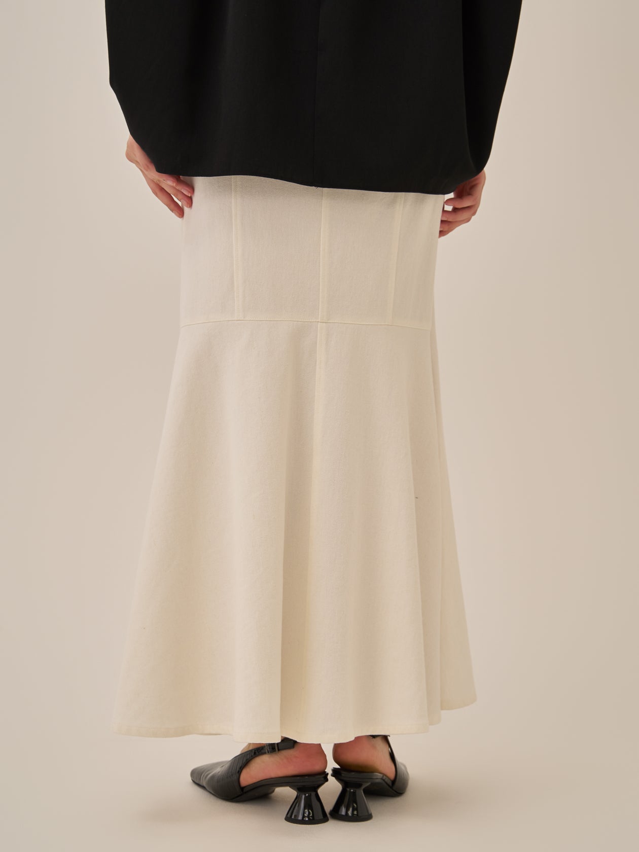 Klaudia skirt WH