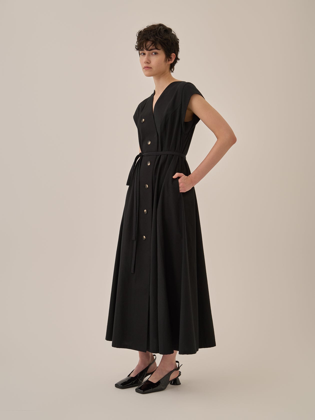 Sesilia asymmetry panel dress BK