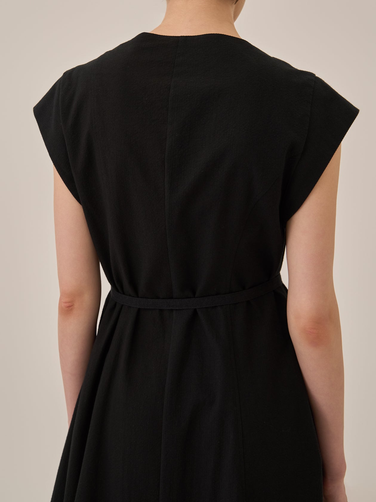 Sesilia asymmetry panel dress BK