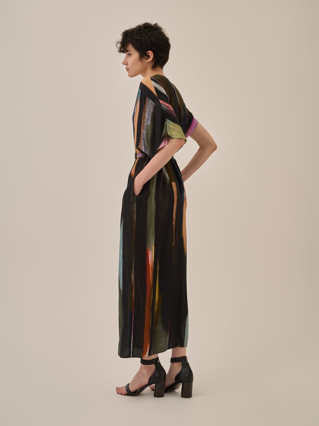 Empty stripe dress BK