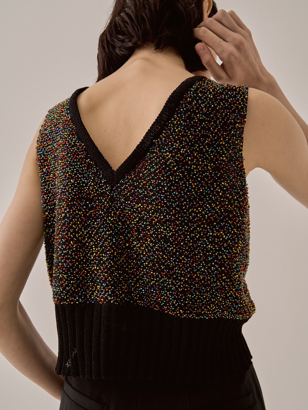 Karachi cropped glass beads handknit vest BK