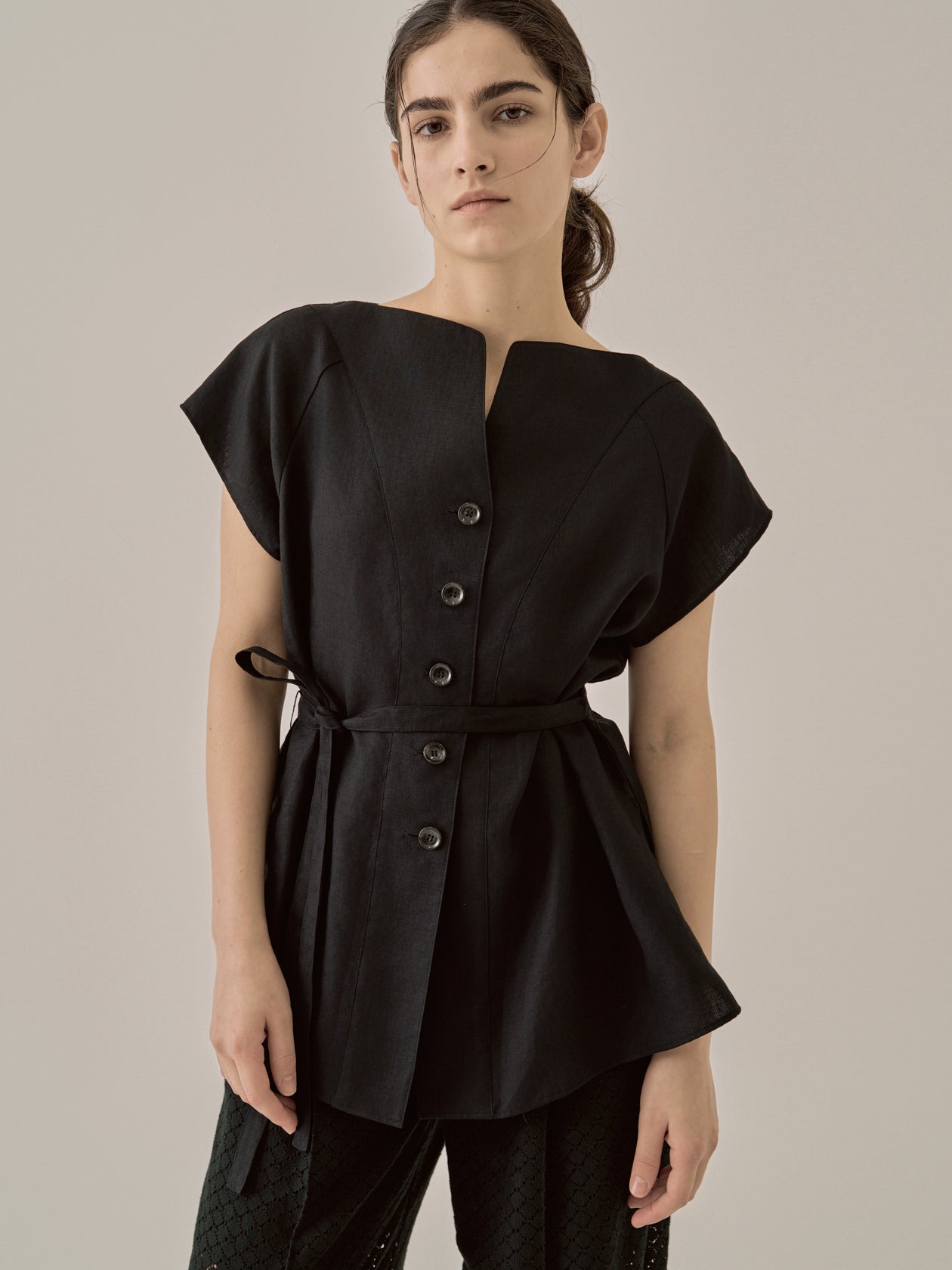 2024新発 Cindy shirt BK | AKIRANAKA ONLINESTORE トップス