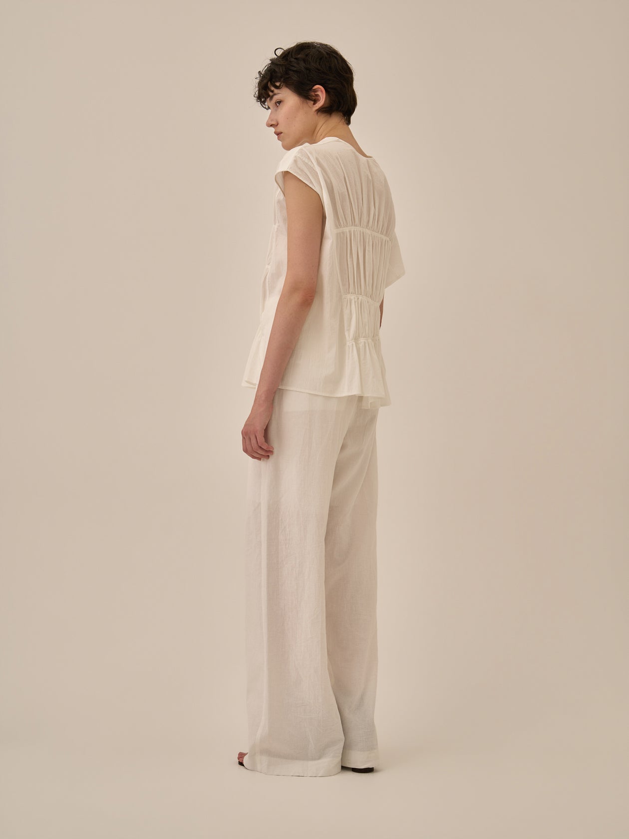 Sara gather panel pullover WH