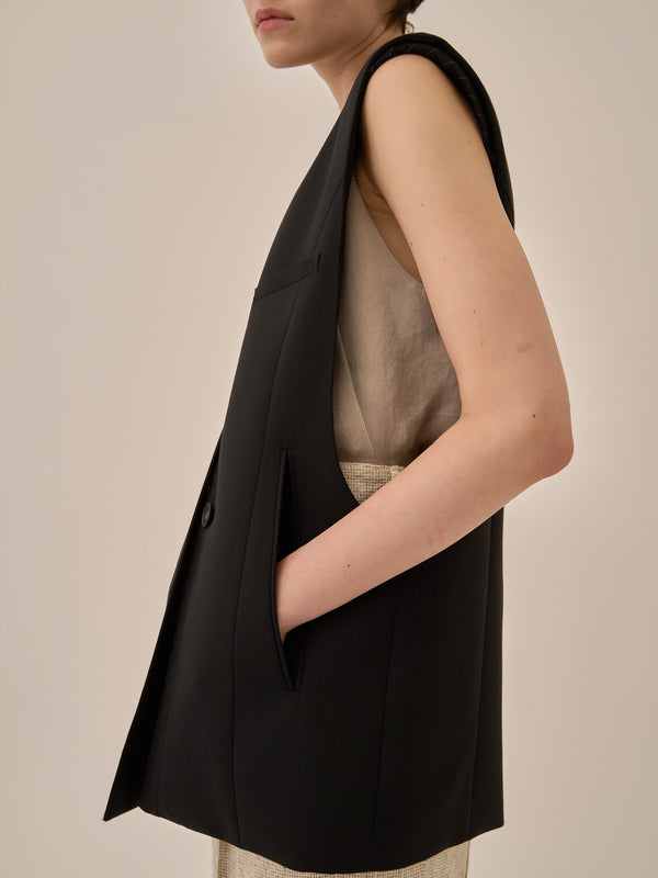 Void jacket with belt BK