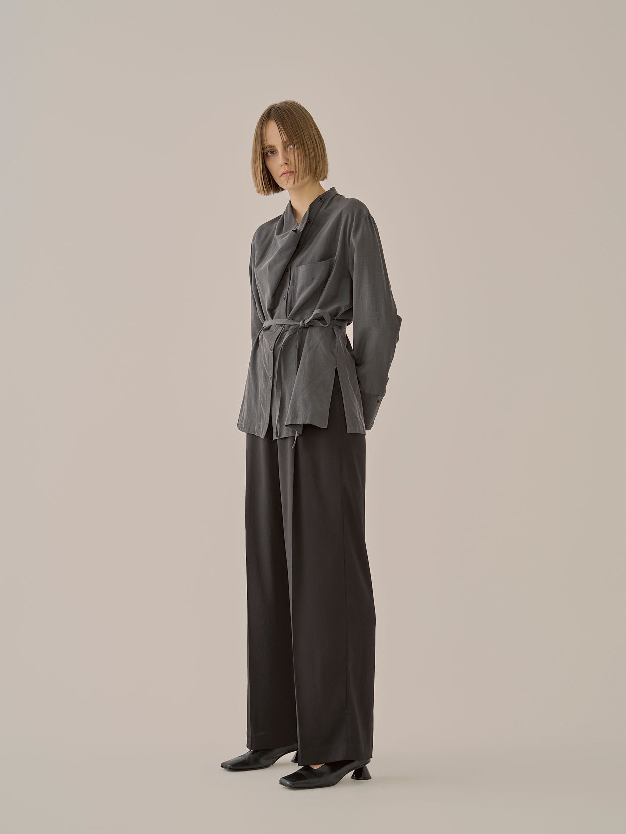 Tilda drape neck shirt GY