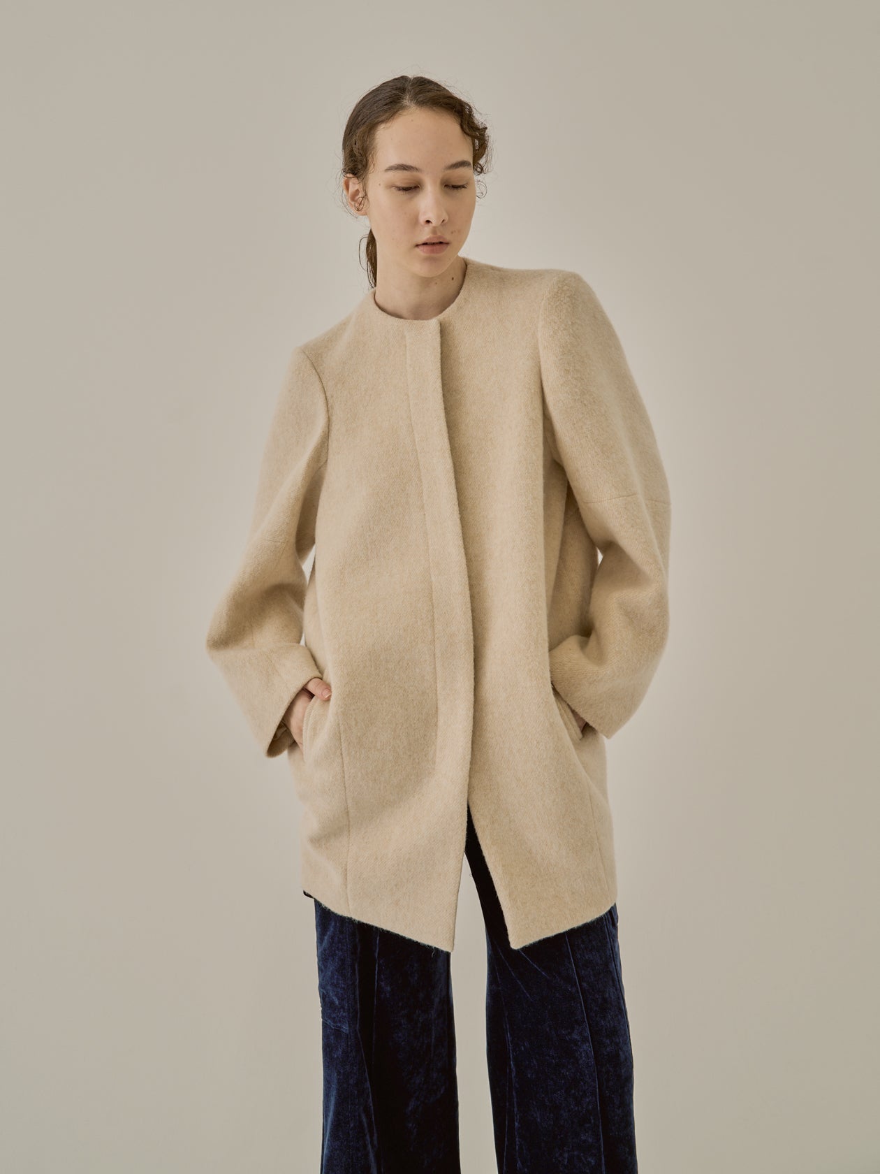 Gladys coat IV