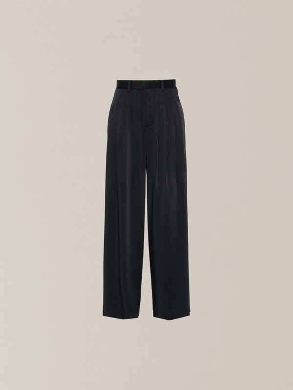 Karina tuck pants BK