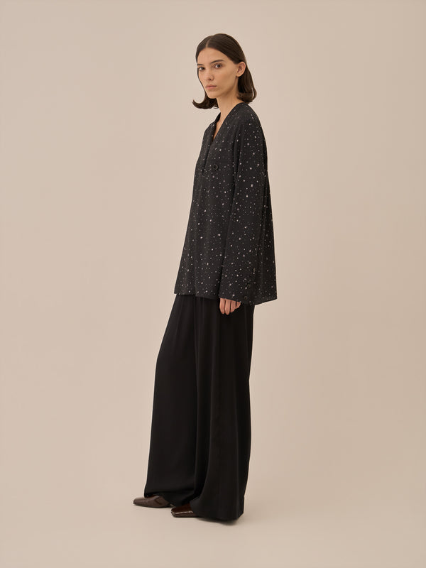 Yasetsu pullover BK