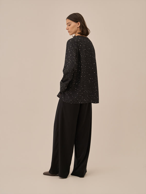 Yasetsu pullover BK
