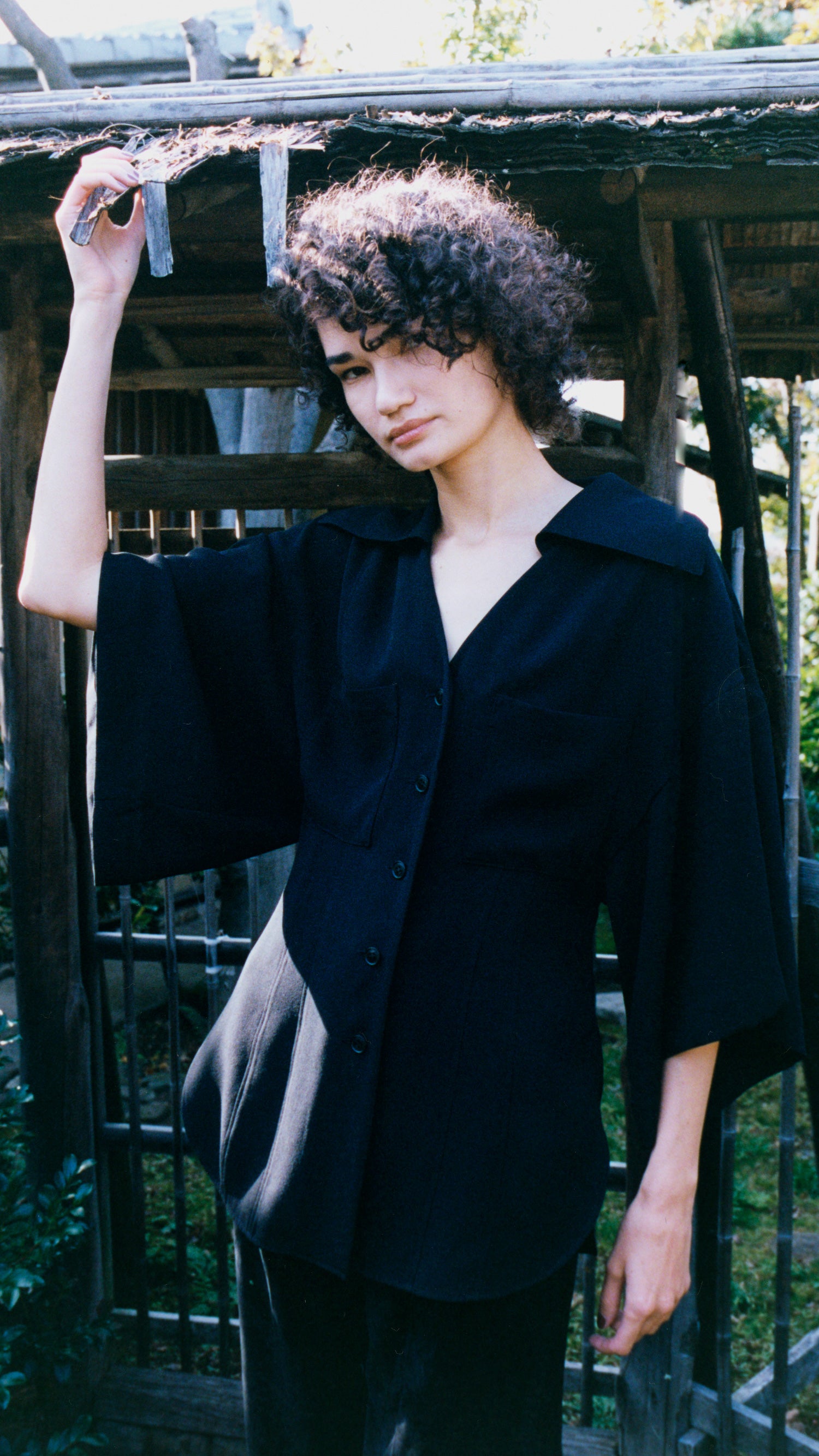 あ*ら様 AKIRA NAKA /アキラナカ コラボ ケープコート AKIRANAKA ONLINE STORE | AKIRANAKA ONLINESTORE